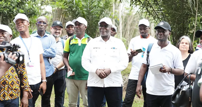 azaguie-une-delegation-conduite-par-la-fao-visite-des-modeles-d-agroforesterie