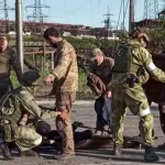 guerre-en-ukraine-959-militaires-ukrainiens-d-azovstal-se-sont-rendus-ces-dernieres-48-heures-selon-moscou