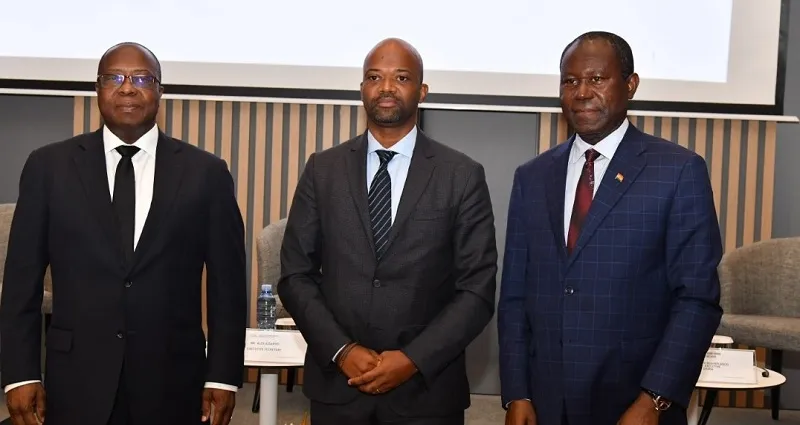suivi-des-differentiels-d-origine-du-cacao-la-cote-d-ivoire-et-le-ghana-pour-un-revenu-decent-aux-producteurs