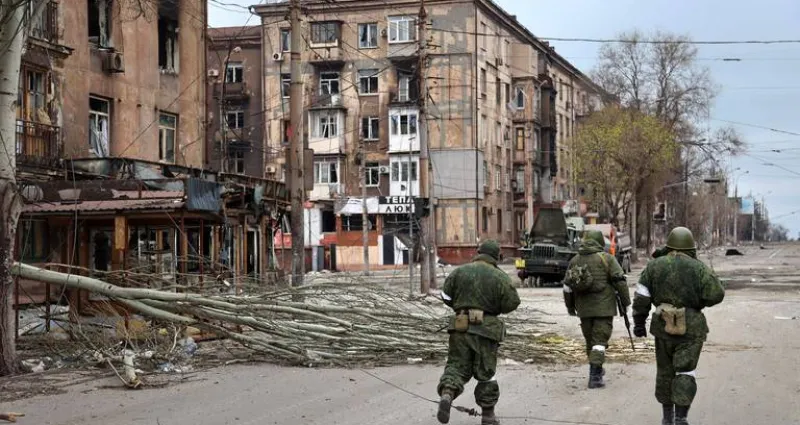 ukraine-le-sort-des-derniers-combattants-retranches-dans-l-usine-azovstal-restait-incertain