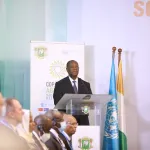 cop15-alassane-ouattara-se-frotte-les-mains