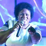 la-chantre-sandrine-droubly-se-remarie-avec-son-pere-spirituel-l-affaire-fait-grand-bruit-sur-la-toile