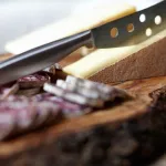 sante-jambes-lourdes-voici-ces-5-aliments-a-eviter-la-consommation