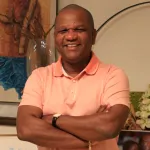 un-entrepreneur-ivoirien-stephane-eholie-rachete-dhl-cote-d-ivoire-et-senegal