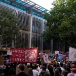 royaume-uni-un-vol-cense-transporter-les-migrants-vers-le-rwanda-a-ete-annule-les-raisons