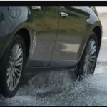 quelques-conseils-pour-conduire-en-toute-securite-pendant-la-saison-des-pluies