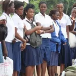 examens-de-fin-d-annee-une-eleve-candidate-accouche-en-pleine-periode-d-examen-et-manque-des-epreuves