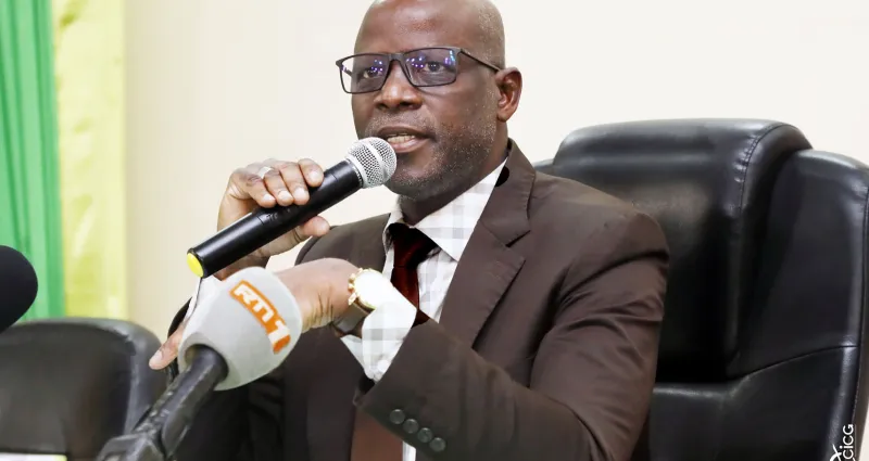 enseignement-superieur-le-ministre-adama-diawara-devoile-le-nombre-de-enseignant-recrute-cette-annee