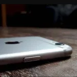 pourquoi-est-il-judicieux-de-maintenir-le-smartphone-ecran-vers-le-bas-la-solution-a-un-probleme-courant