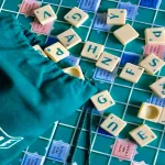 ces-4-tactiques-vous-aideront-a-mieux-jouer-au-scrabble