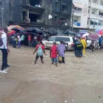 inondations-embouteillages-cause-de-retard-quand-la-pluie-s-invite-dans-le-quotidien-des-populations