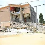 alerte-saison-des-pluies-risque-d-effondrement-d-un-immeuble-habite-a-angre-police-secours