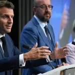 guerre-en-ukraine-le-statut-de-candidat-a-l-union-europeenne-accorde-a-l-ukraine-et-a-la-moldavie