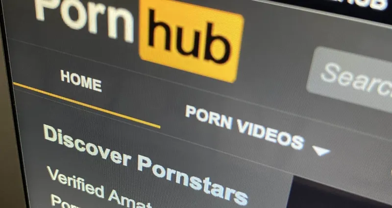 accuse-pour-apologie-du-viol-le-pdg-d-un-site-pour-adultes-demissionne