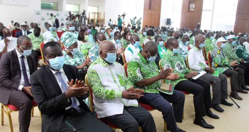 cote-d-ivoire-la-guerre-des-clans-fait-rage-le-gal-vagondo-met-en-garde