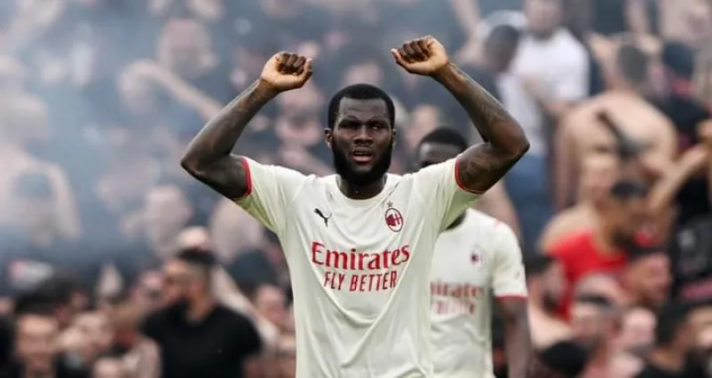 football-mercato-kessie-se-rapproche-de-barcelone-annonce-imminente
