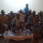 tonkpi-designation-du-nouveau-chef-de-canton-blosse-sa-majeste-gloudeu-dan-1er-gue-invite-a-la-cohesion-sociale