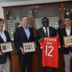le-benfica-lisbonne-a-abidjan-pour-la-construction-d-une-academie-de-football