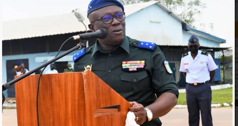 l-etat-major-monte-au-creneau-la-junte-malienne-joue-avec-le-feu-les-ivoiriens-veulent-du-concret