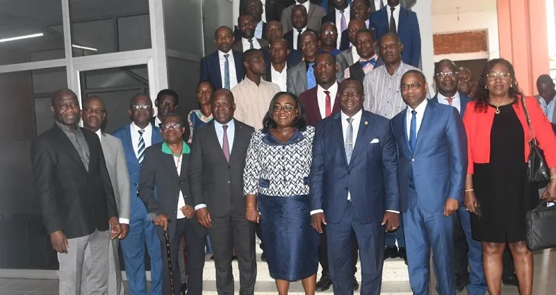 nouvelle-treve-sociale-le-ministre-pierre-dimba-rassure-les-organisations-syndicales-de-la-sante