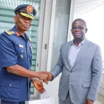 paa-des-officiers-de-l-ecole-de-guerre-de-l-armee-de-l-air-du-nigeria-en-visite-d-immersion