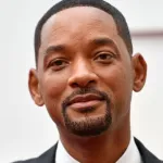 will-smith-fait-un-mea-culpa-quatre-mois-apres-avoir-gifle-chris-rock