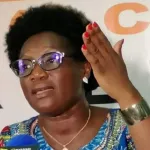 de-retour-du-mali-pulcherie-gbalet-arretee-le-film-de-son-arrestation-a-l-aeroport-f-houphouet-boigny