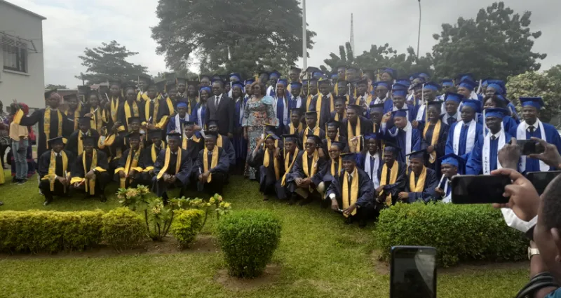 ensea-118-etudiants-de-la-promotion-niale-kaba-recoivent-leurs-diplomes-de-fin-de-formation