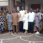 yamoussoukro-tidjane-thiam-accueilli-avec-honneur-a-la-cour-royale