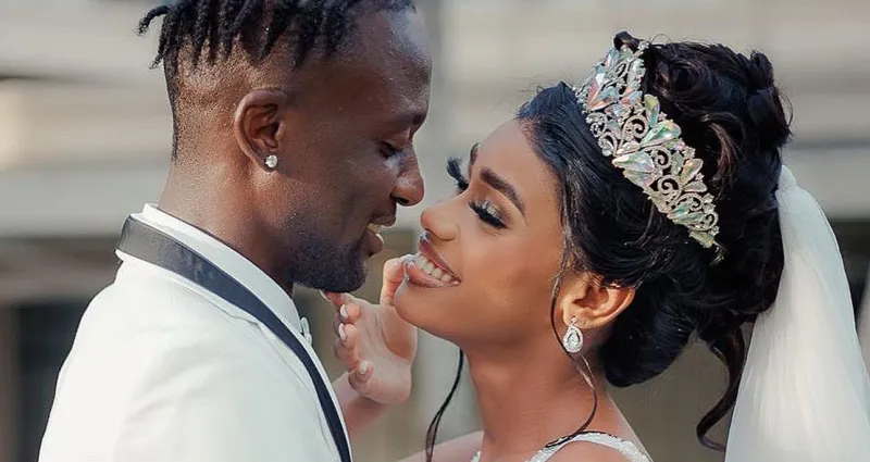 insolite-un-footballeur-s-absente-a-son-propre-mariage-et-envoie-son-frere-prendre-sa-place