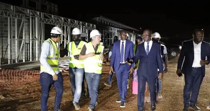 chantier-du-chr-de-katiola-les-travaux-realises-a-16-le-ministre-pierre-demba-exige-le-respect-des-delais