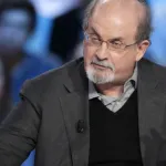 etats-unis-l-auteur-britannique-salman-rushdie-poignarde-en-pleine-conference