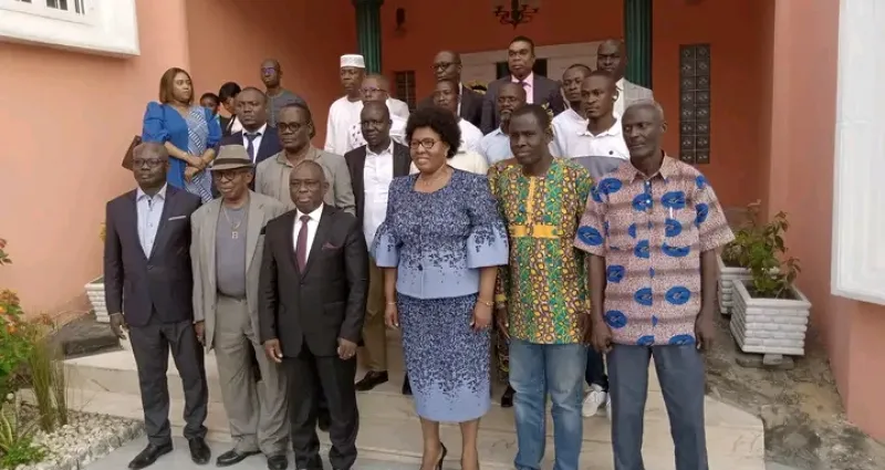 le-ministre-kouadio-konan-bertin-recoit-l-association-des-ex-refugies-ivoiriens-des-camps-du-ghana