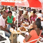 festival-des-fast-foods-des-milliers-de-festivaliers-attendus-ce-samedi-et-dimanche-au-lycee-moderne-de-cocody