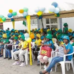 colonie-de-vacances-la-mairie-du-plateau-envoie-150-meilleurs-eleves-a-man