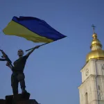 guerre-en-ukraine-l-ambassade-americaine-a-kiev-exhorte-ses-citoyens-a-quitter-le-pays-immediatement