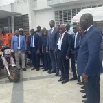 artisanat-30-motos-tricycles-bagages-remises-a-des-artisans-d-abobo-et-d-anyama