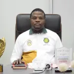 distinction-des-notaires-et-professionnels-ivoiriens-a-dubai-me-zehouri-bertin-apporte-appui-aux-laureats