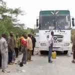 zatta-pour-avoir-voulu-denoncer-des-agents-eaux-et-forets-un-passager-retenu-au-corridor-son-portable-confisque