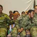 cote-d-ivoire-accueil-chaleureux-pour-les-3-soldates-ivoiriennes-de-retour-du-mali