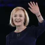 royaume-uni-elue-premier-ministre-liz-truss-succede-a-boris-johnson