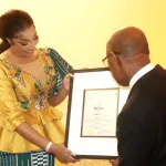 people-l-influenceuse-ivoirienne-emma-lohoues-honoree-aux-etats-unis-dans-la-ville-de-houston