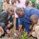 adzope-le-ministre-des-eaux-et-forets-entreprend-de-grands-projets-de-reboisement
