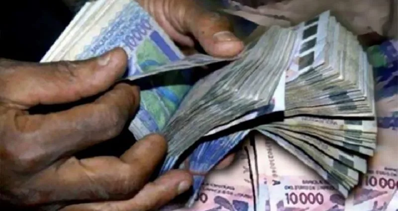 bouake-un-enseignant-perd-tout-son-salaire-du-mois-de-septembre-et-d-importantes-pieces-administratives