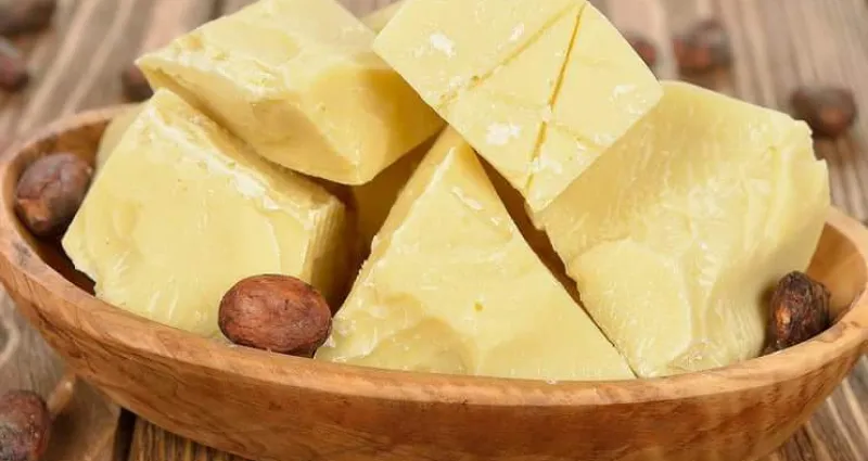 secret-de-beaute-les-bienfaits-beurre-de-cacao-sur-la-peau-et-les-cheveux