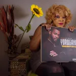 people-apres-le-pere-daloa-tina-glamour-au-pied-du-roi-12-12