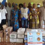 covid-19-les-populations-de-sikensi-recoivent-des-kits-sanitaires-et-des-dispositifs-d-hygiene