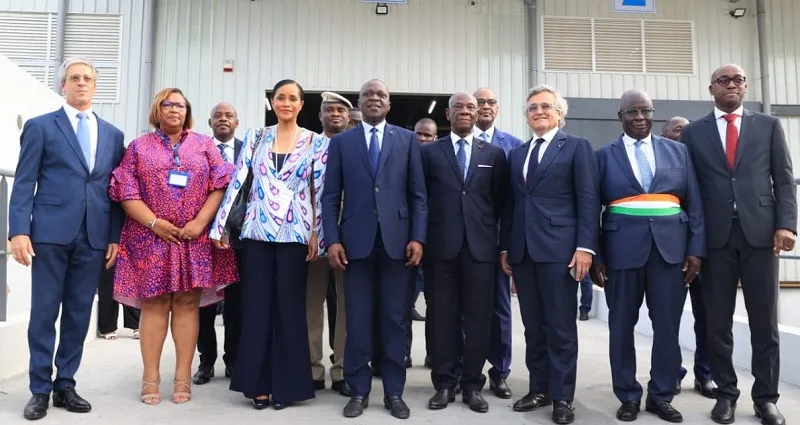 fret-le-ministre-des-transports-inaugure-le-plus-grand-entrepot-aerien-et-express-de-l-afrique-de-l-ouest