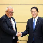 justice-internationale-le-president-de-la-cpi-effectue-une-visite-au-japon-et-signe-un-important-accord