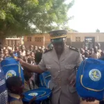 rentree-scolaire-2022-2023-la-premiere-dame-offre-plusieurs-centaines-de-kits-scolaires-aux-eleves-attietegouakro